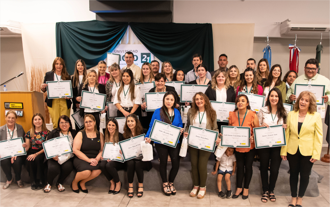 Acto 10° Aniversario y Colación CAU Mutual Atlético