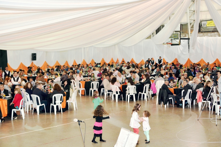 “Cena