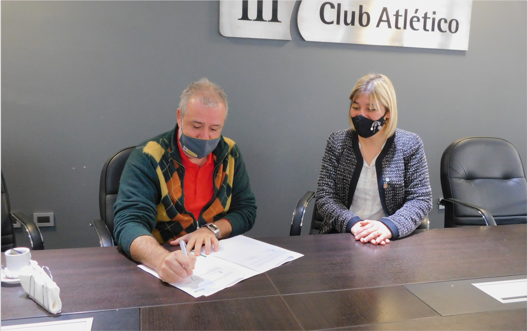 Firma de Convenios del CAU